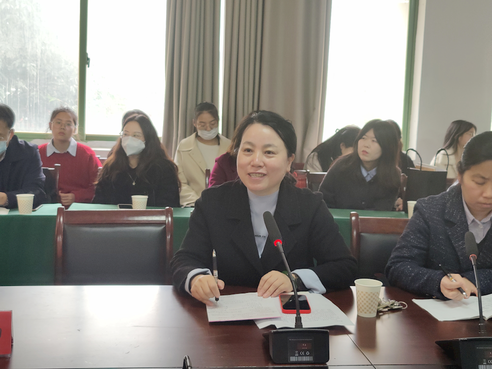 南昌大学钟贞山教授做客学院知行讲堂