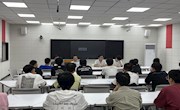 马克思主义学院 “中国近现代史纲要”教研室举行师生座谈会