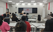 学院组织研究生开展民俗文化分享会