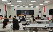 学生党支部集中收看高校党组织示范微党课