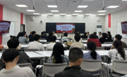 马克思主义学院成功举行2024-2025学年第二学期思政课师生座谈会