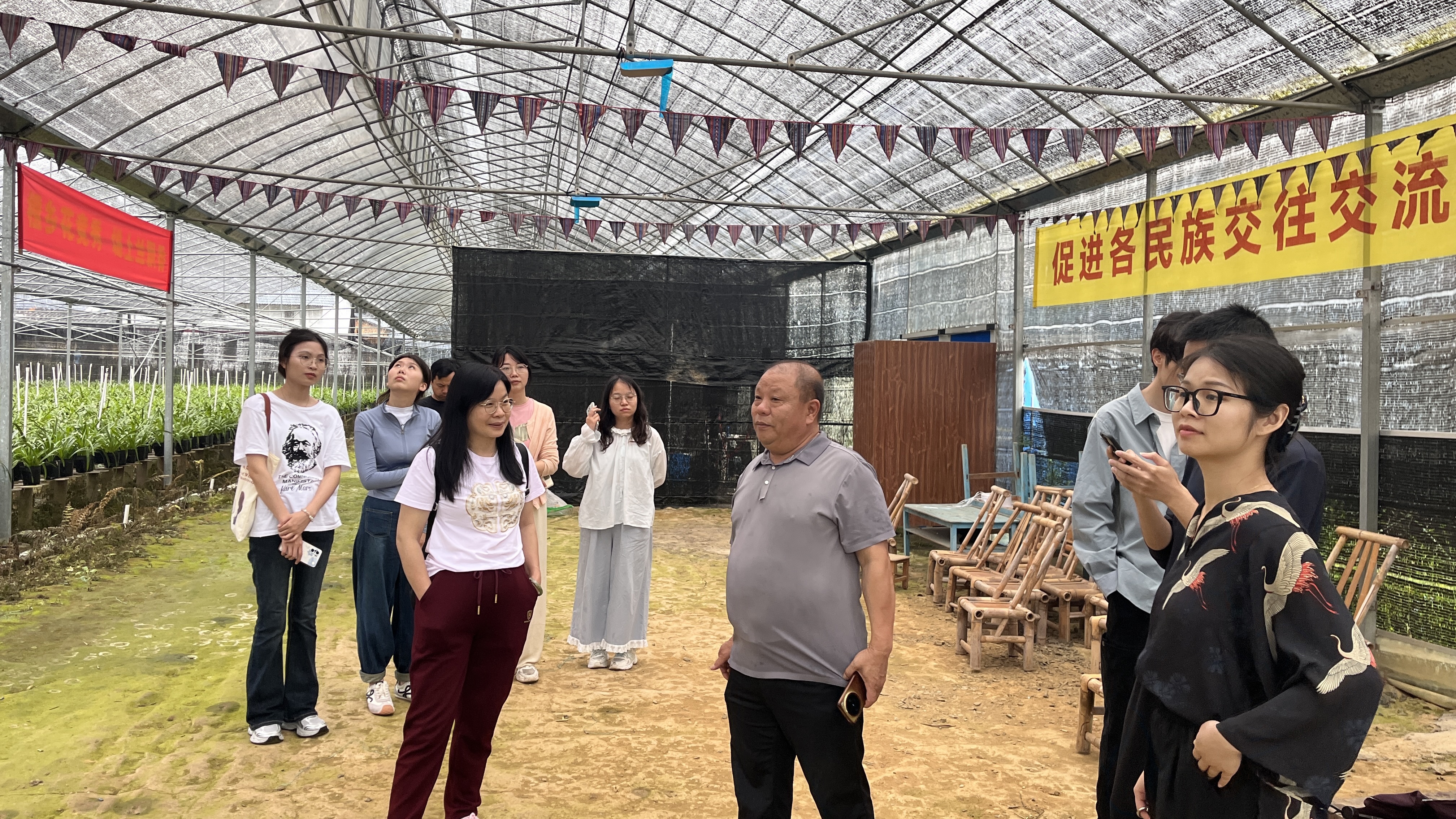田垅畲族村兰花种植基地
