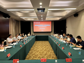 南昌航空大学马克思主义学院成功举办研究生教学改革及人才培养研讨会