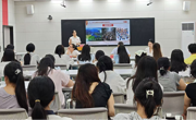 南昌航空大学研究生“知行”宣讲团为马克思主义学院开展新生党的基本知识教育宣讲